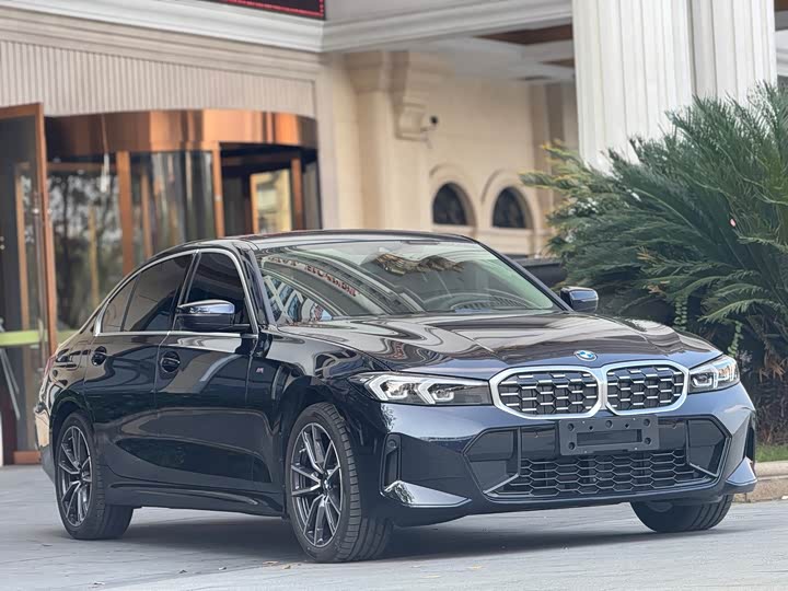 Фото 2 - BMW 3 Series