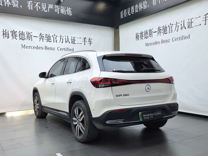 Фото 4 - Mercedes-Benz EQA