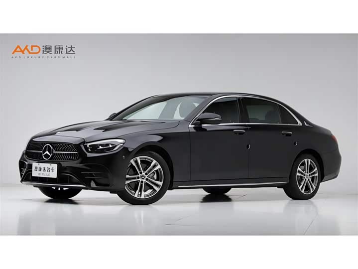 Фото 1 - Mercedes-Benz E-Class