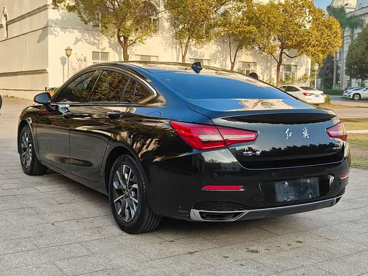 Фото 7 - Hongqi H5