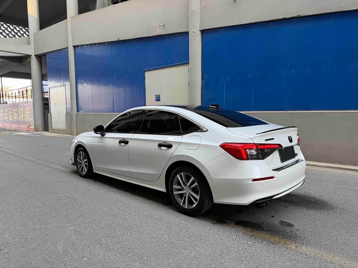 Фото 6 - Honda Civic