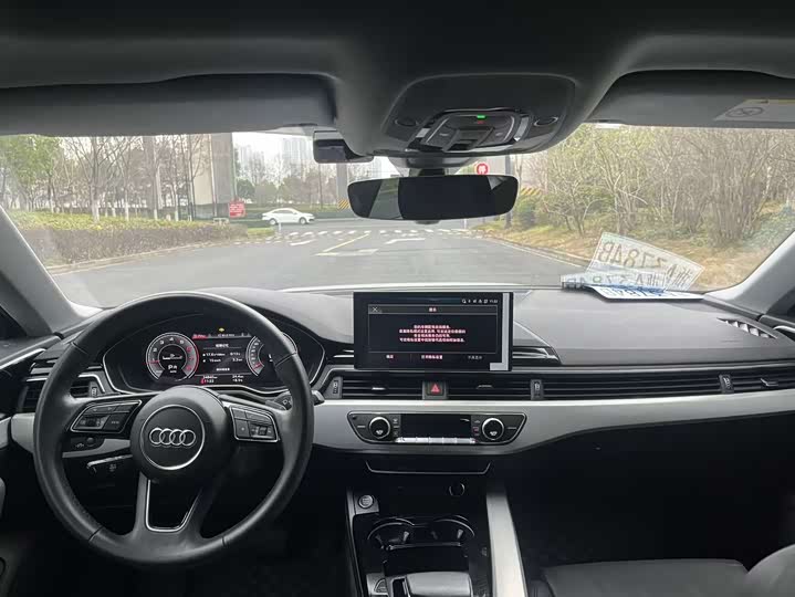 Фото 9 - Audi A5