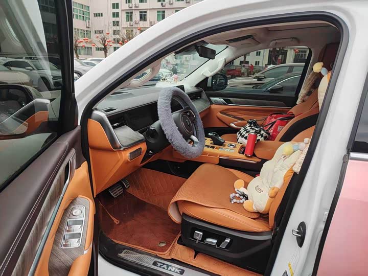 Фото 5 - Tank 500 Hybrid