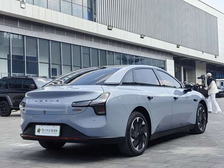 Фото 5 - XPeng Mona M03