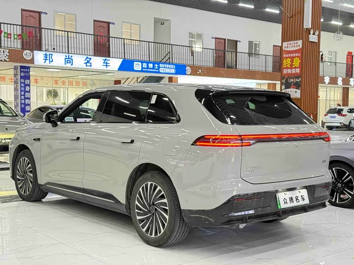 Photo 6 - Exeed Sterra ET