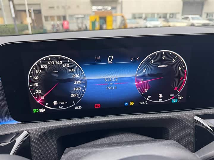 Фото 6 - Mercedes-Benz A-Class