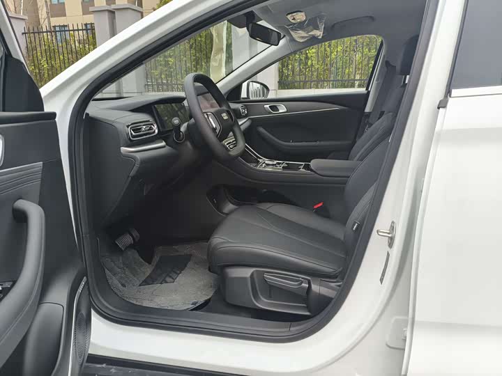 Photo 5 - Geely Galaxy Starshine 6