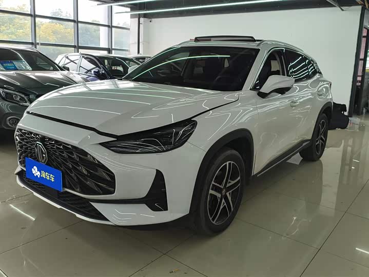 Фото 1 - MG Motor One