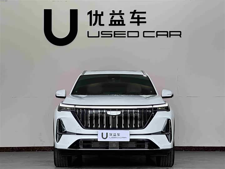 Фото 2 - Geely Atlas L