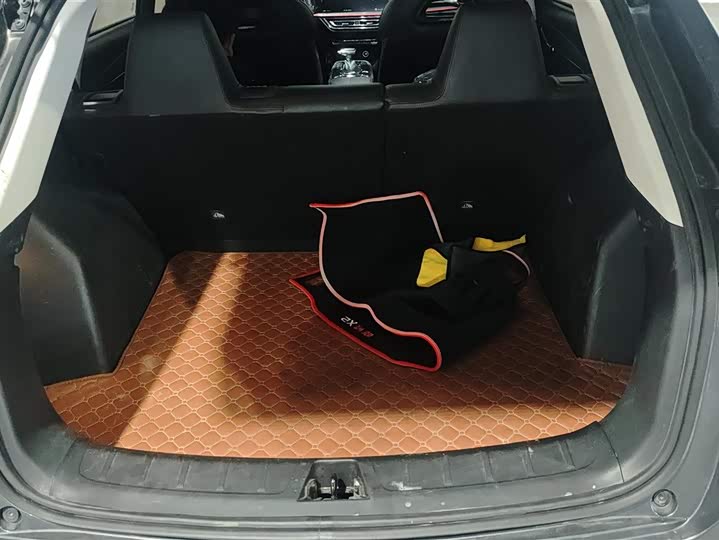 Photo 4 - Changan Oshan X5