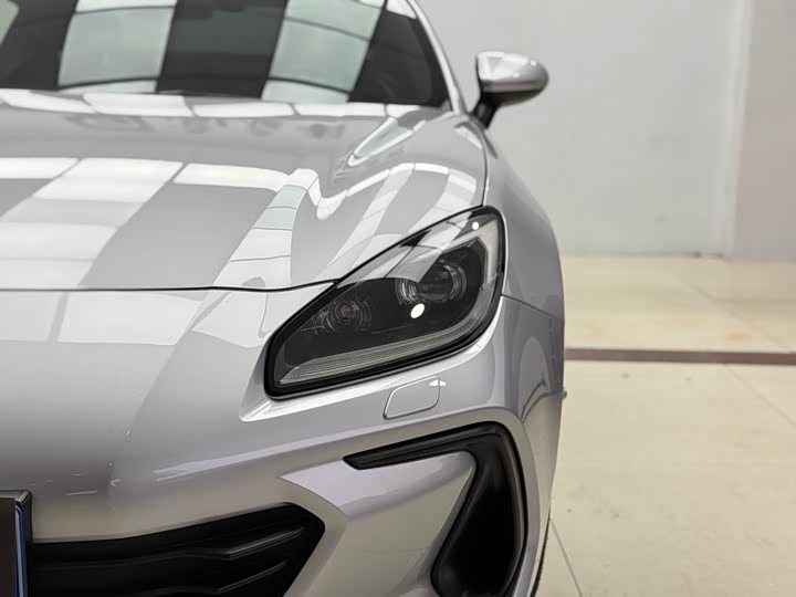 Фото 4 - Subaru BRZ