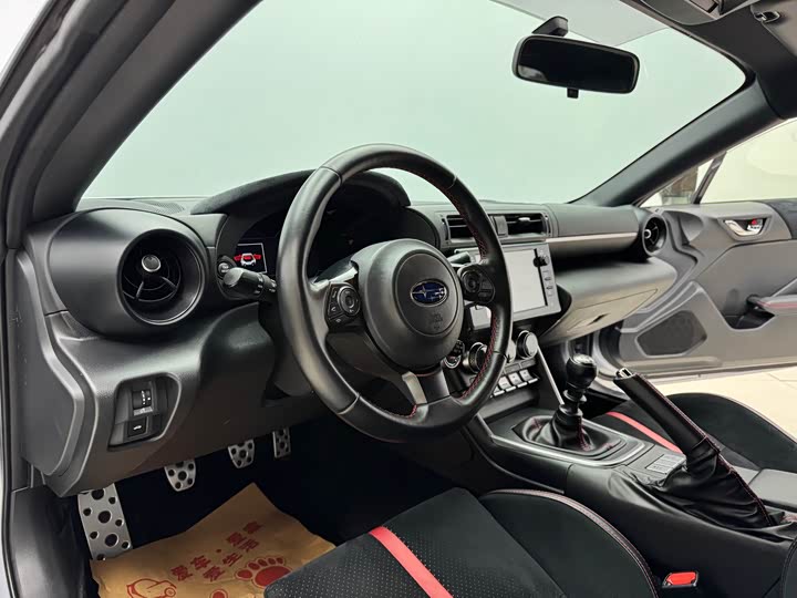 Фото 6 - Subaru BRZ