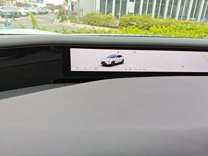 Фото 7 - Avatr 07