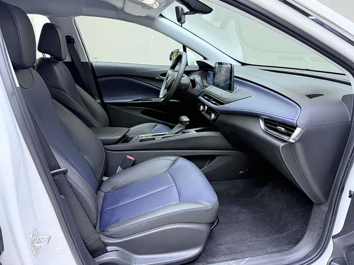 Photo 9 - Buick Velite 6