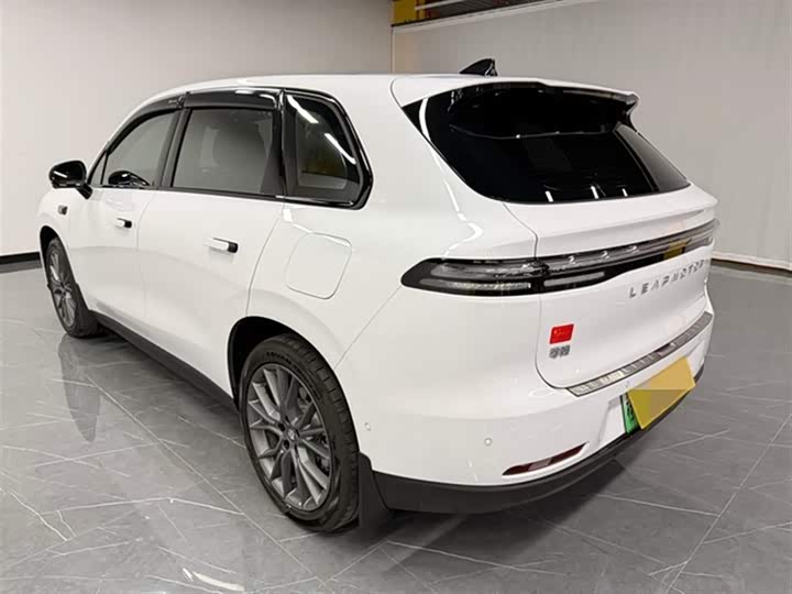 Фото 4 - Leapmotor C10