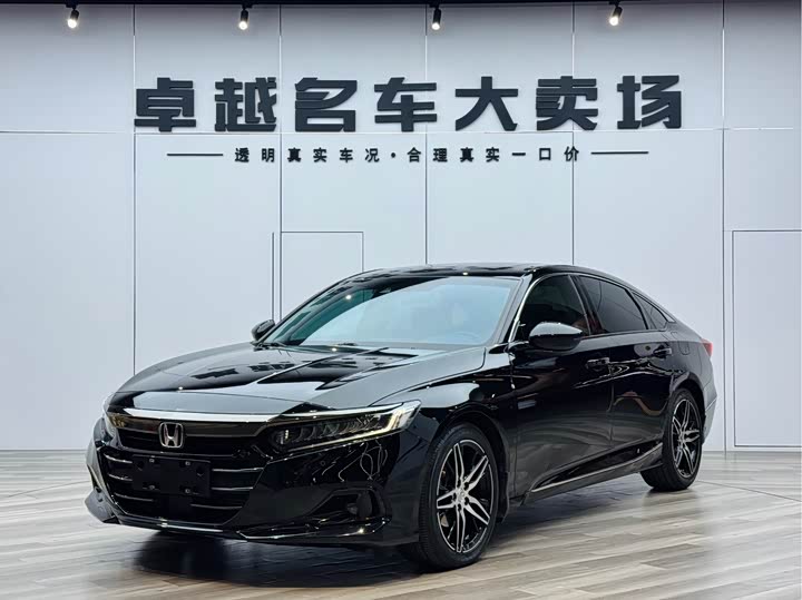 Фото 1 - Honda Accord