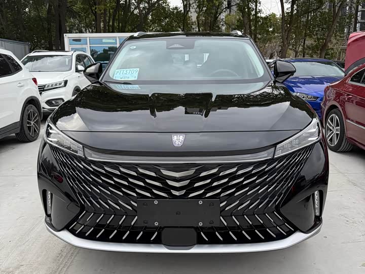 Фото 2 - Roewe RX5 Hybrid