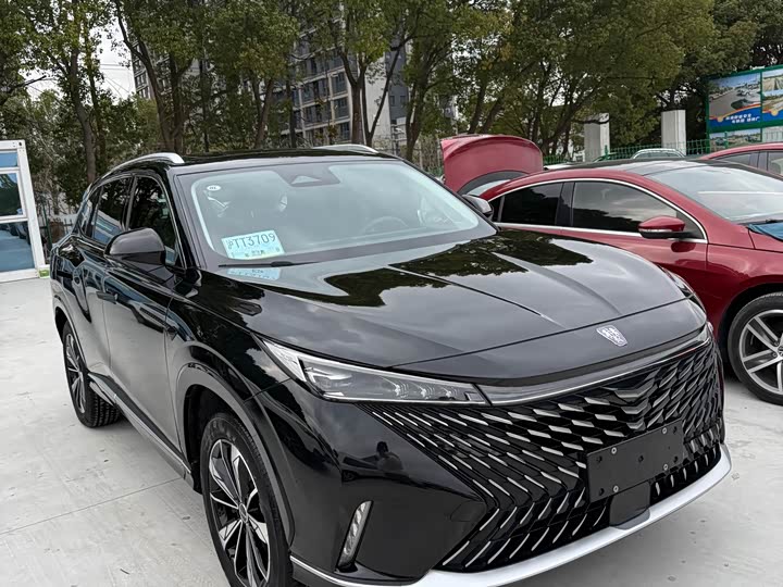 Фото 3 - Roewe RX5 Hybrid