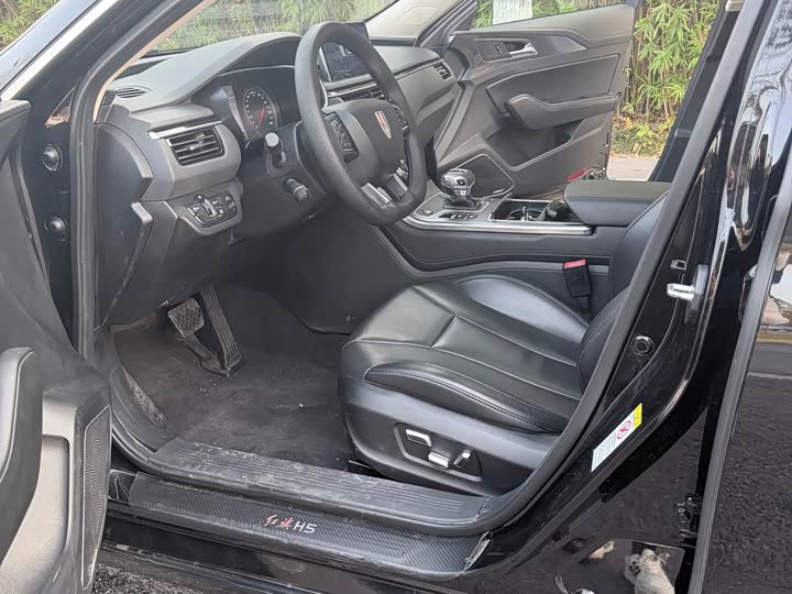 Фото 4 - Hongqi H5