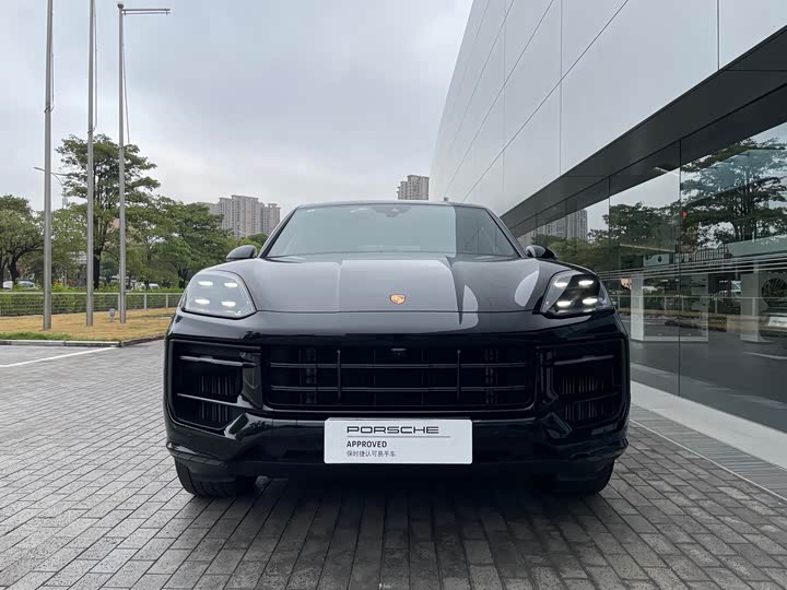 Фото 2 - Porsche Cayenne Hybrid