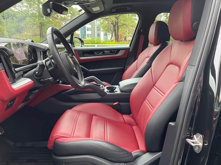 Фото 8 - Porsche Cayenne Hybrid