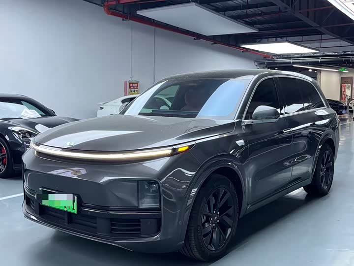 Фото 1 - LiXiang L8