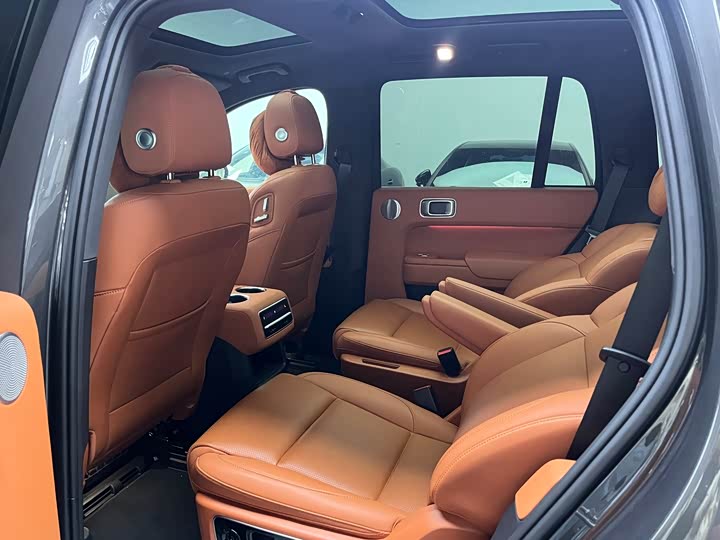 Фото 9 - LiXiang L8