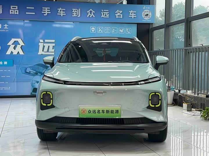 Фото 2 - Geely Geometry E Firefly