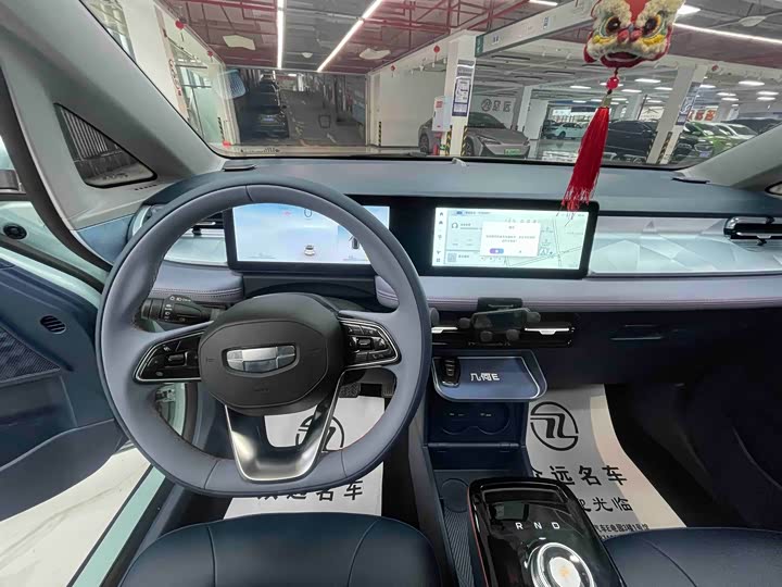 Фото 5 - Geely Geometry E Firefly