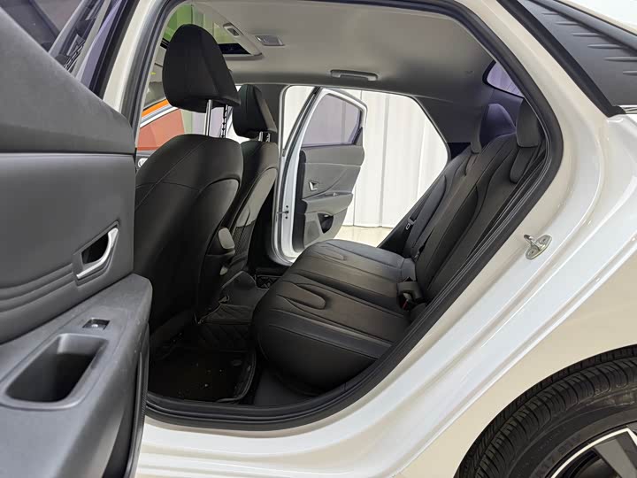 Фото 5 - Hyundai Elantra N line