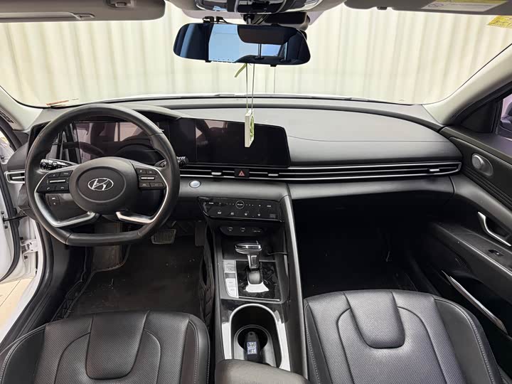 Фото 7 - Hyundai Elantra N line