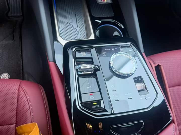 Фото 3 - BMW 5 Series