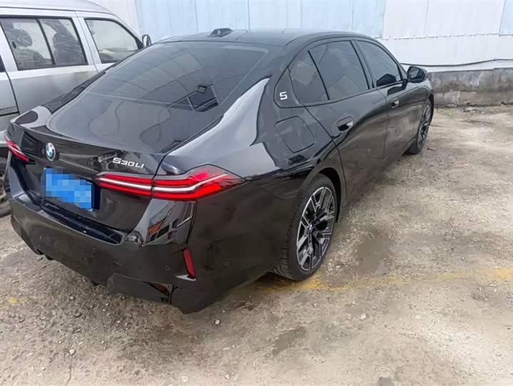 Фото 7 - BMW 5 Series