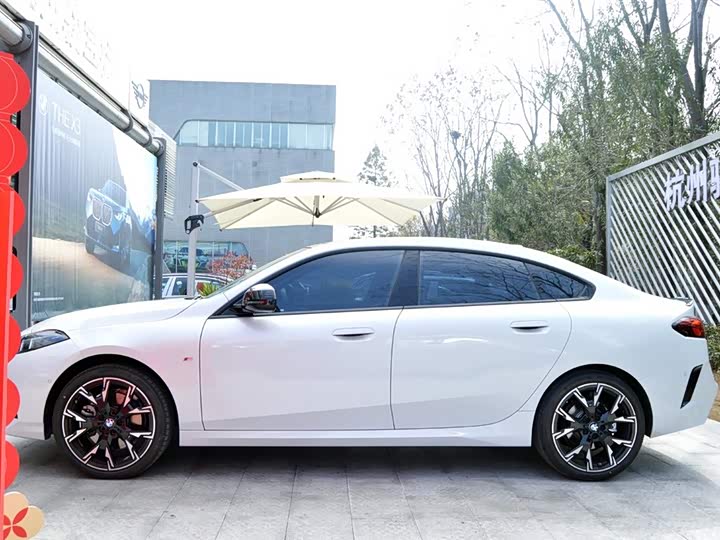 Фото 4 - BMW 2 Series