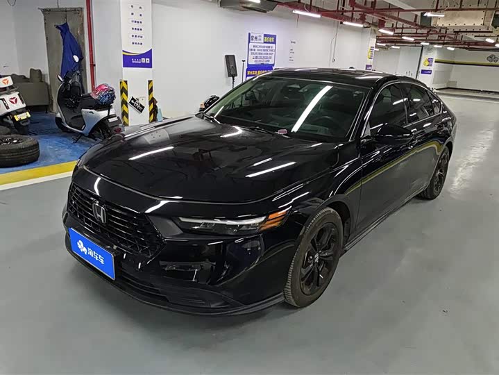 Фото 1 - Honda Accord