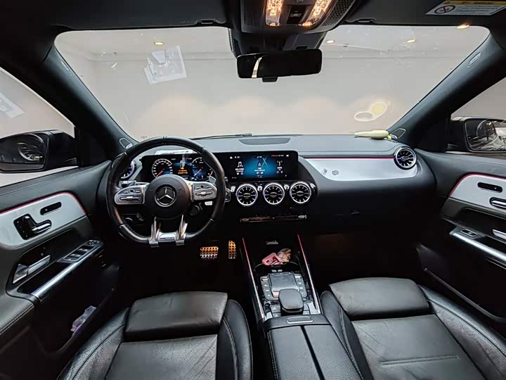 Фото 8 - Mercedes-Benz GLA-Class AMG