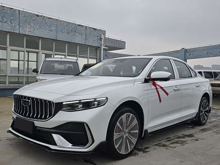 Фото 1 - Geely Preface