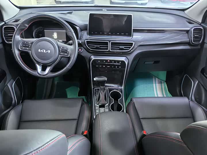 Фото 8 - Kia KX5