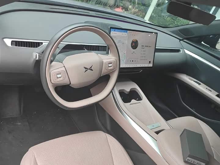 Фото 9 - XPeng Mona M03