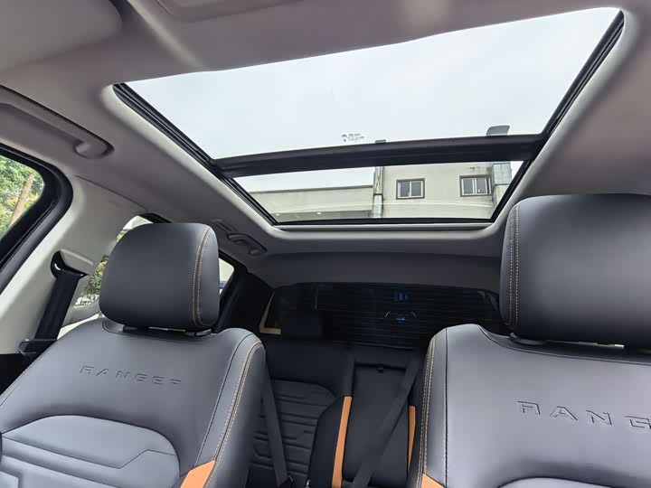 Фото 8 - Ford Ranger