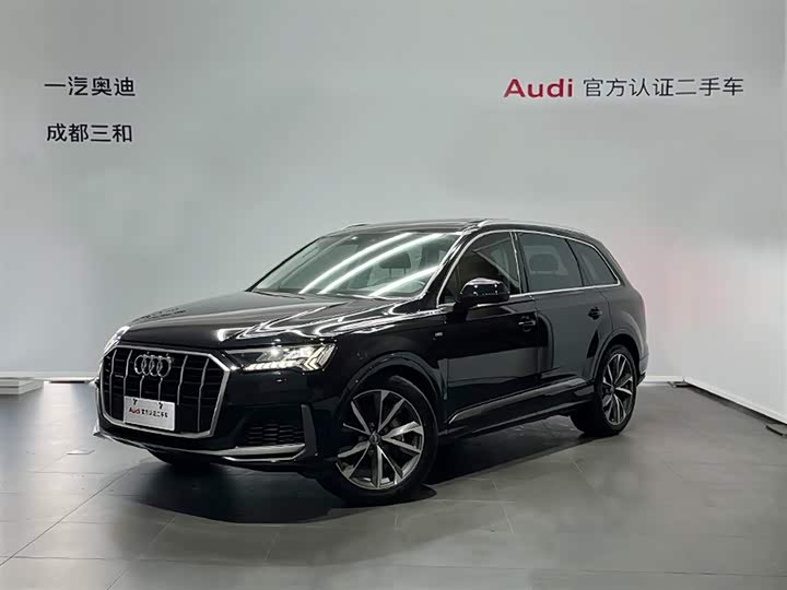 Фото 1 - Audi Q7