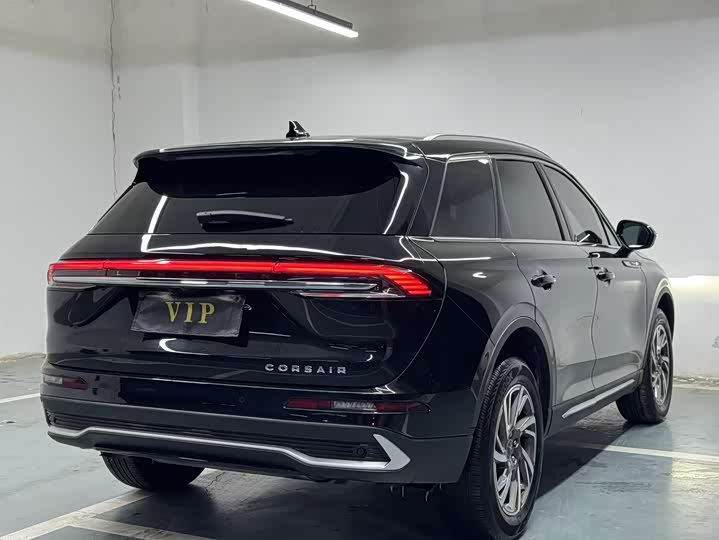 Фото 7 - Lincoln Corsair