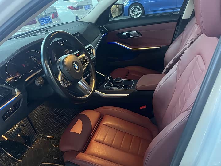 Фото 3 - BMW 3 Series