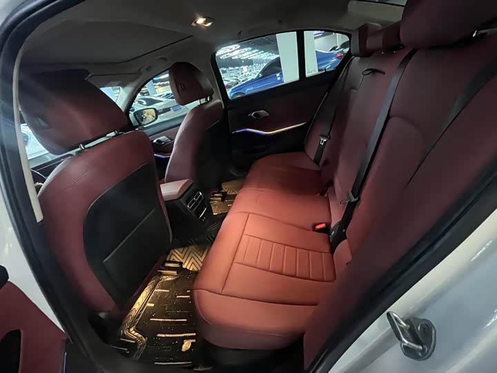 Фото 7 - BMW 3 Series