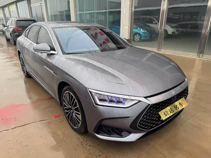 Фото 2 - BYD Han