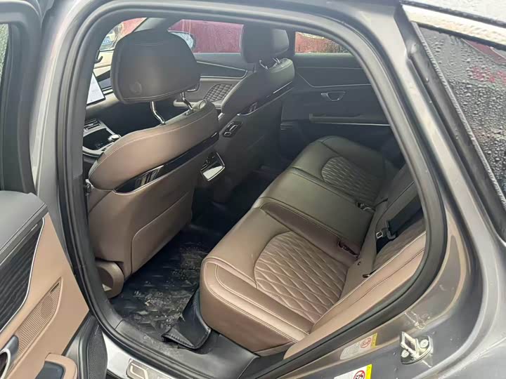 Фото 5 - BYD Han