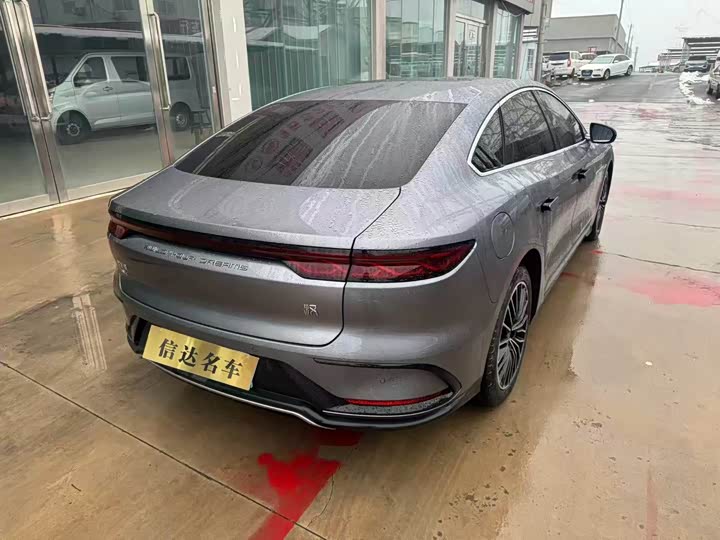 Фото 9 - BYD Han