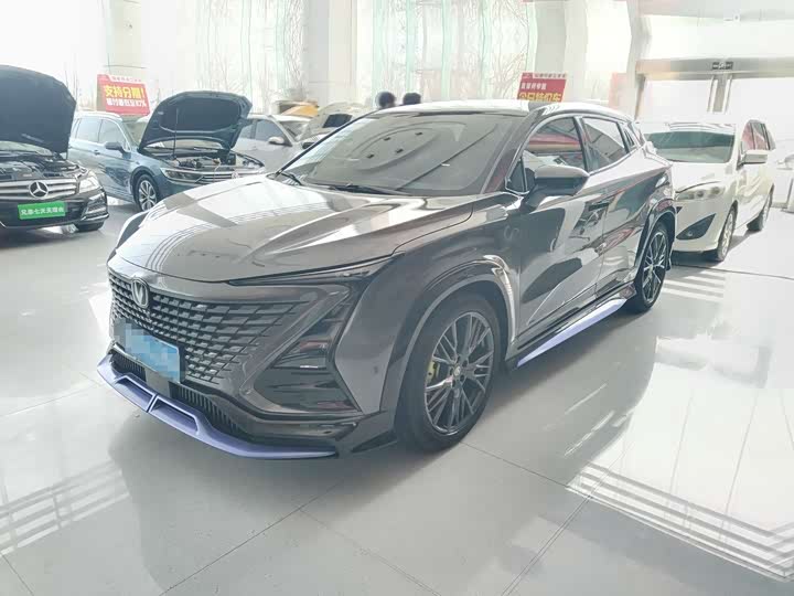 Фото 1 - Changan UNI-T