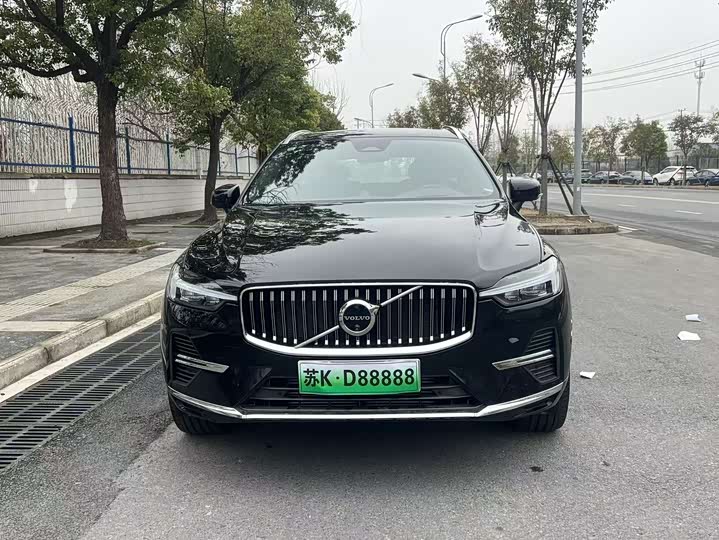 Фото 2 - Volvo XC60 Hybrid