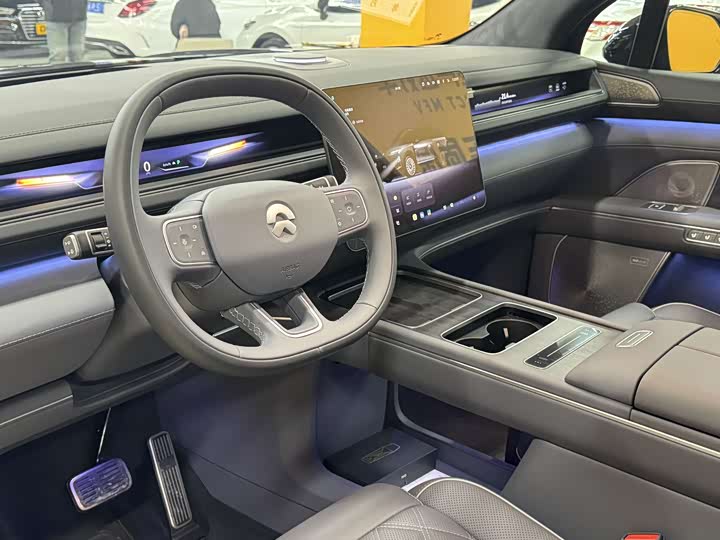 Фото 7 - Nio ES8